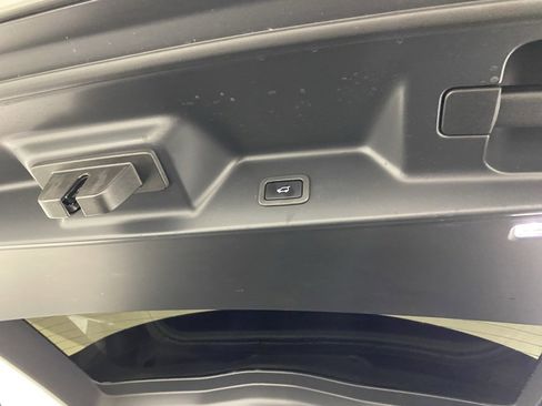 Used 2021 Land Rover Range Rover Westminster Edition image 31