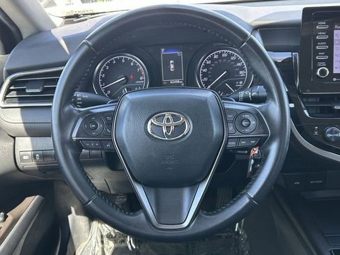 Used 2023 Toyota Camry SE image 18