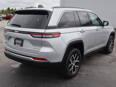 New 2025 Jeep Grand Cherokee Limited w/ Trailer Tow Package image 23