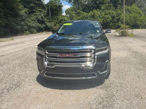 Used 2023 GMC Acadia SLE FWD image 3