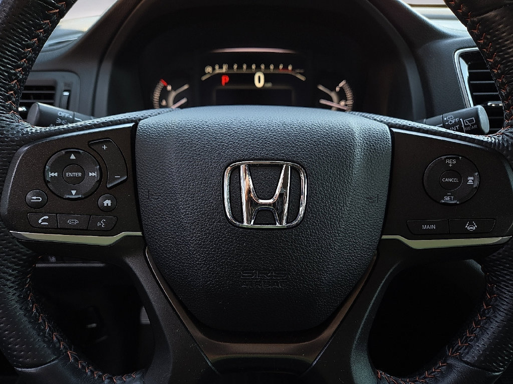 Used 2023 Honda Passport TrailSport image 19