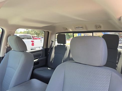 Used 2020 RAM 1500 Classic SLT AWD/4WD image 23