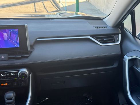 Used 2025 Toyota RAV4 XLE image 35