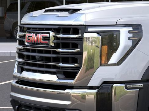 New 2026 GMC Sierra 2500 SLE w/ SLE Value Package; AWD/4WD image 13
