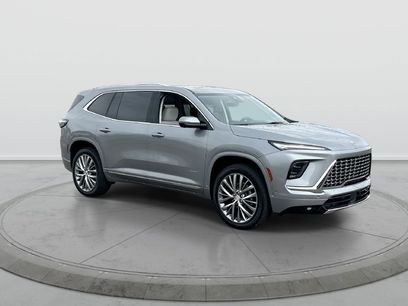 Used 2025 Buick Enclave Avenir w/ Super Cruise Package