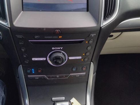 Used 2016 Ford Edge Titanium w/ Equipment Group 302A image 15