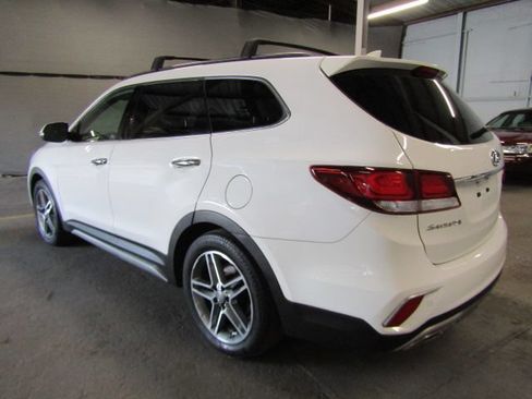Used 2018 Hyundai Santa Fe Limited AWD/4WD image 6