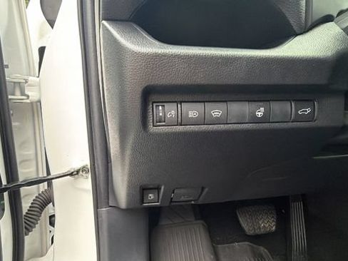Used 2023 Toyota RAV4 SE w/ Weather & Moonroof Package AWD/4WD image 20