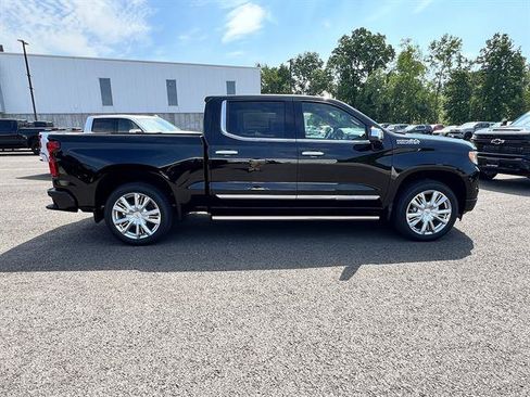 New 2026 Chevrolet Silverado 1500 High Country AWD/4WD image 7
