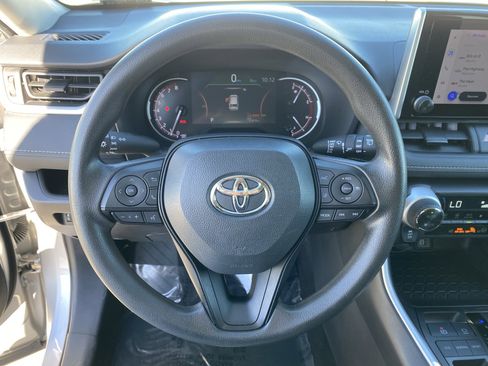 Used 2024 Toyota RAV4 XLE image 26