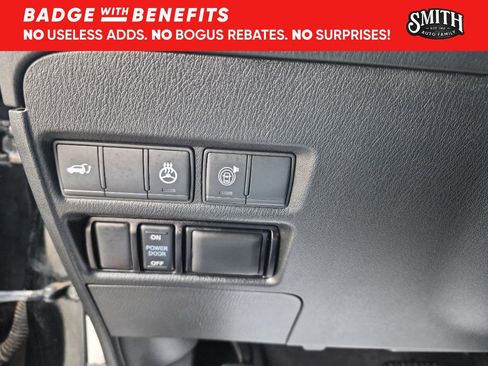 Used 2018 INFINITI QX80 4WD w/ Deluxe Technology Package image 26