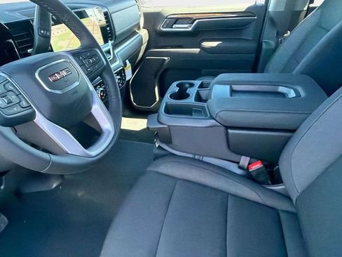 New 2026 GMC Sierra 1500 Elevation image 20