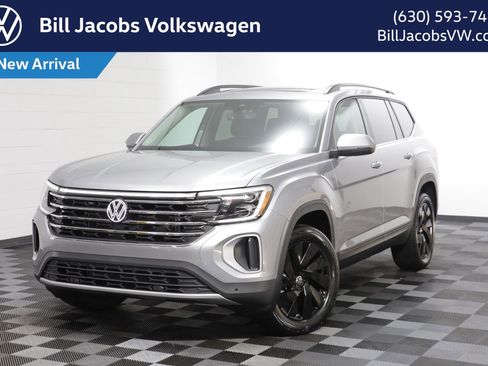 New 2026 Volkswagen Atlas SE image 1