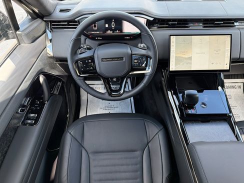 New 2026 Land Rover Range Rover Sport image 17