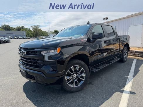 Used 2025 Chevrolet Silverado 1500 RST w/ Z71 Off-Road Package AWD/4WD image 1