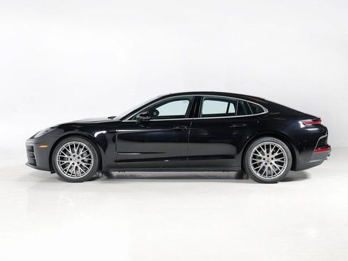 New 2025 Porsche Panamera 4 image 2
