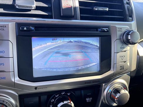 Used 2016 Toyota 4Runner SR5 image 28