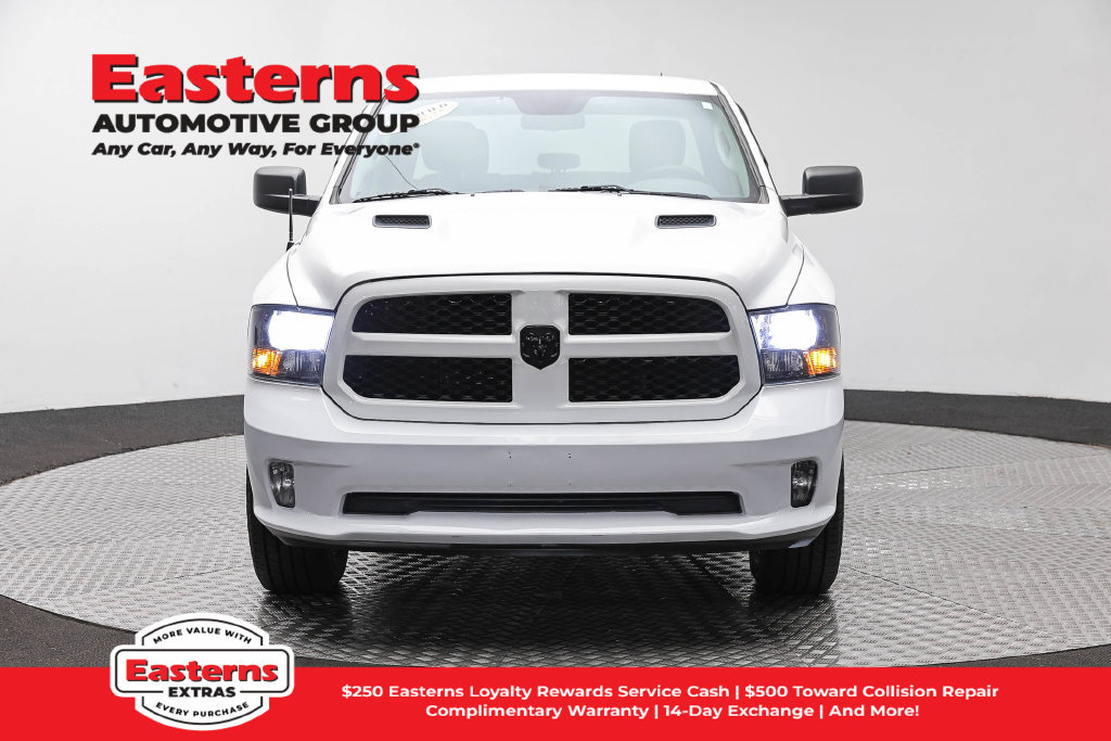 Used 2019 RAM 1500 Express w/ Wheel & Sound Group AWD/4WD image 3
