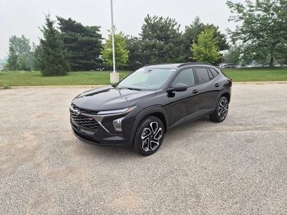 Used 2025 Chevrolet Trax RS w/ Driver Confidence Package