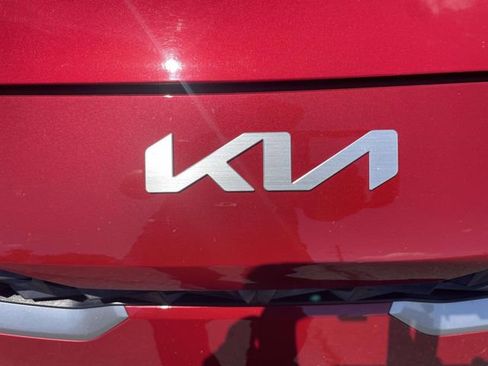 Used 2024 Kia Forte LXS FWD image 38
