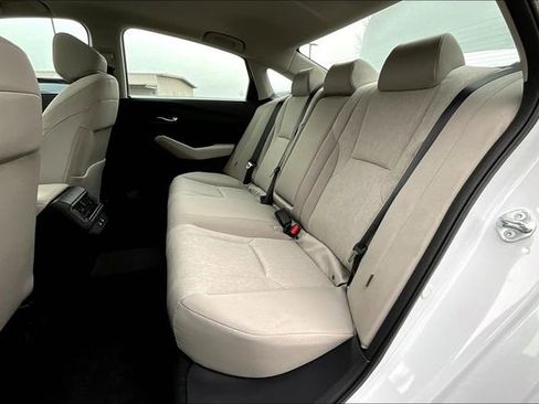 New 2025 Honda Accord SE image 12