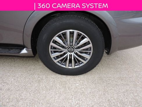 Used 2022 Nissan Armada SV w/ SV Appearance Package RWD image 13
