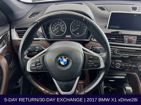 Used 2017 BMW X1 xDrive28i image 14