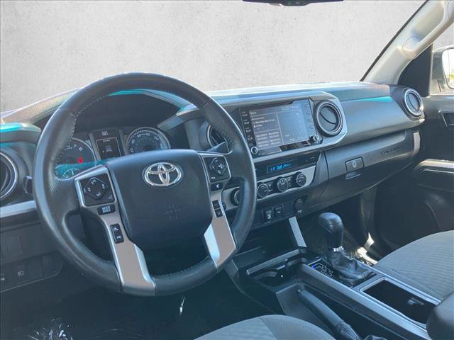 Used 2022 Toyota Tacoma SR5 w/ Technology Package AWD/4WD image 10