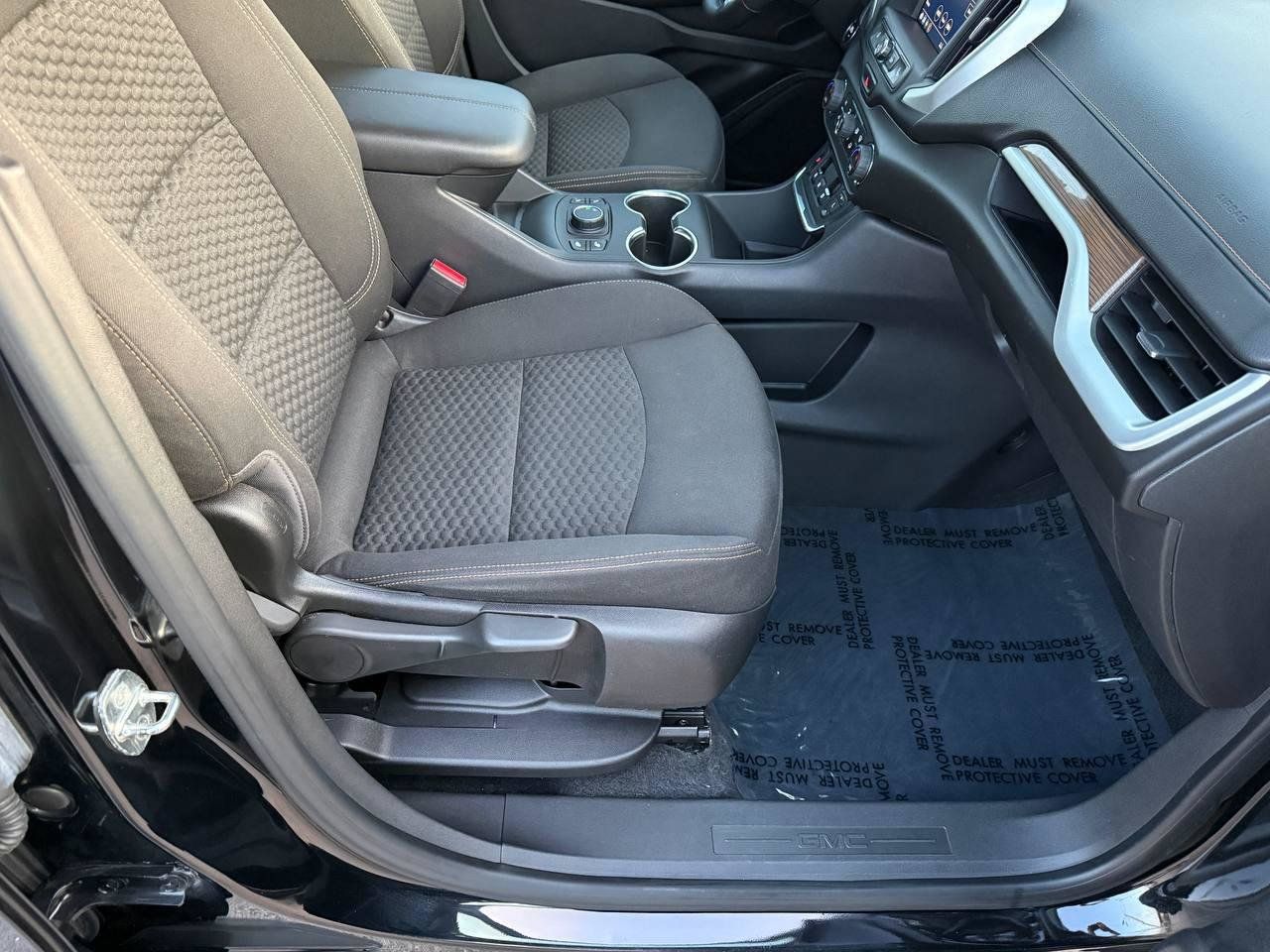Used 2020 GMC Terrain SLE w/ Driver Convenience Package FWD image 23