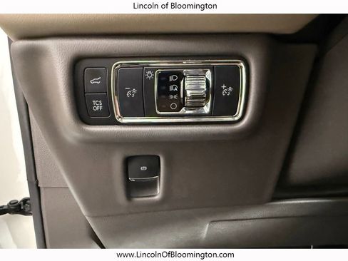 Certified 2023 Lincoln Nautilus Reserve w/ Equipment Group 201A image 30