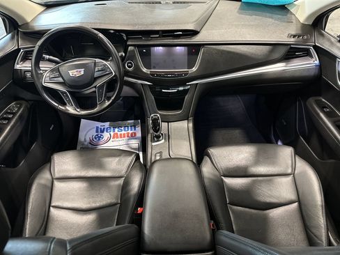 Used 2018 Cadillac XT5 Premium Luxury AWD/4WD image 29