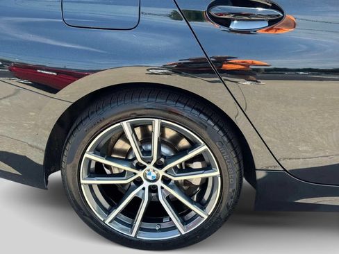 Used 2019 BMW 330i xDrive Sedan AWD/4WD image 9