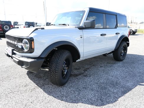 New 2026 Ford Bronco Big Bend AWD/4WD image 8