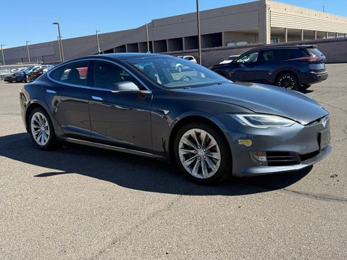 Used 2017 Tesla Model S 75 image 3