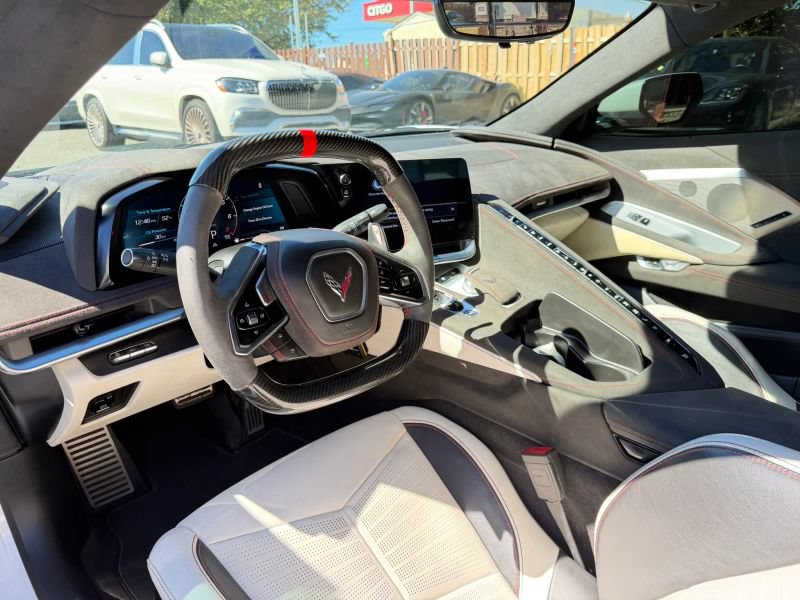 Used 2023 Chevrolet Corvette Stingray Premium Cpe w/ Z51 Performance Package RWD image 14