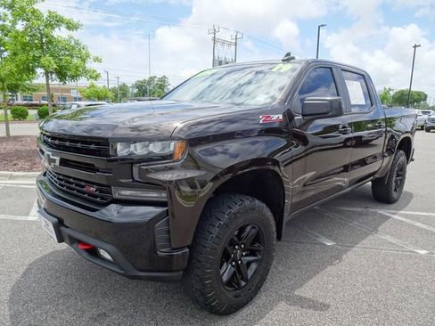 Used 2019 Chevrolet Silverado 1500 LT Trail Boss AWD/4WD image 8