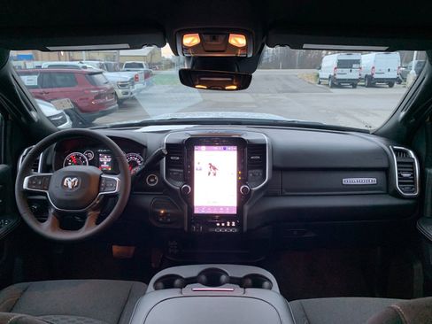 Used 2025 RAM 2500 Big Horn image 15