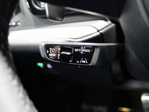 Certified 2024 Porsche Cayenne S image 29