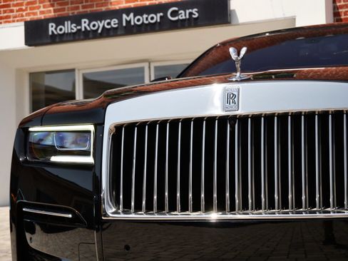 Certified 2021 Rolls-Royce Ghost AWD/4WD image 7