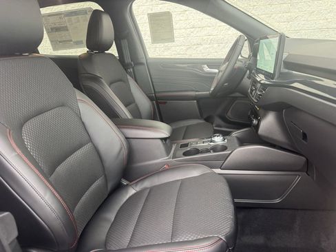 New 2026 Ford Escape ST-Line Select w/ Tech Pack #2 image 17