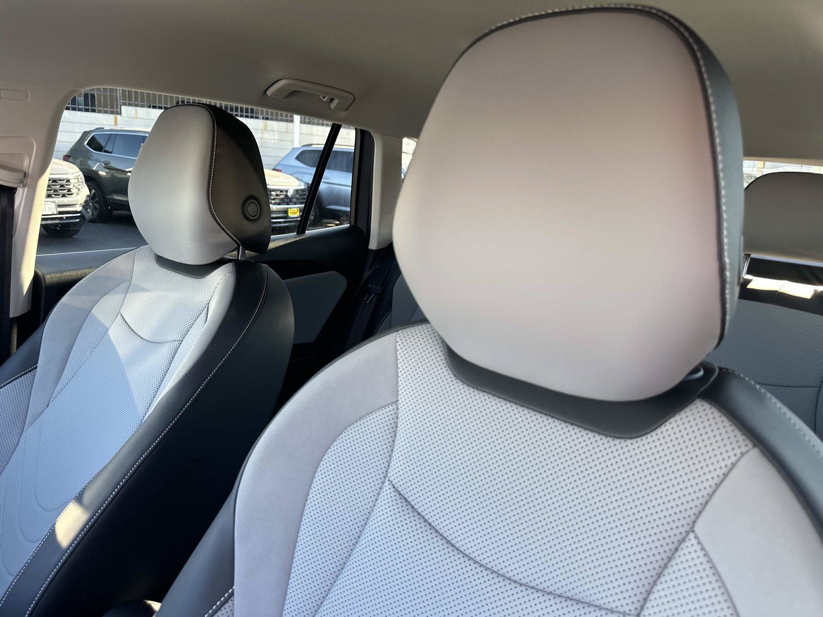 Certified 2026 Volkswagen Tiguan SE FWD image 22