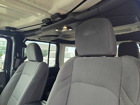 Used 2023 Jeep Wrangler Sport S image 24