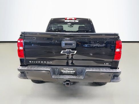 Used 2019 Chevrolet Silverado 1500 LT w/ All Star Edition AWD/4WD image 9