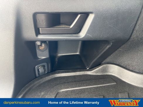 Used 2017 Subaru Outback 2.5i Limited image 48