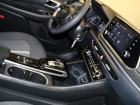 Used 2021 Hyundai Sonata SE image 39