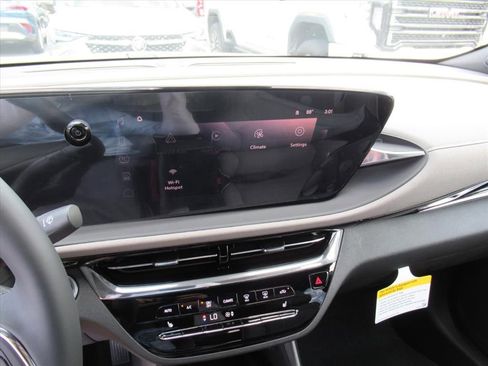 New 2026 Buick Envista Preferred FWD image 26