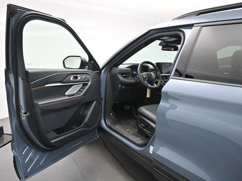 New 2026 Ford Explorer Tremor image 8