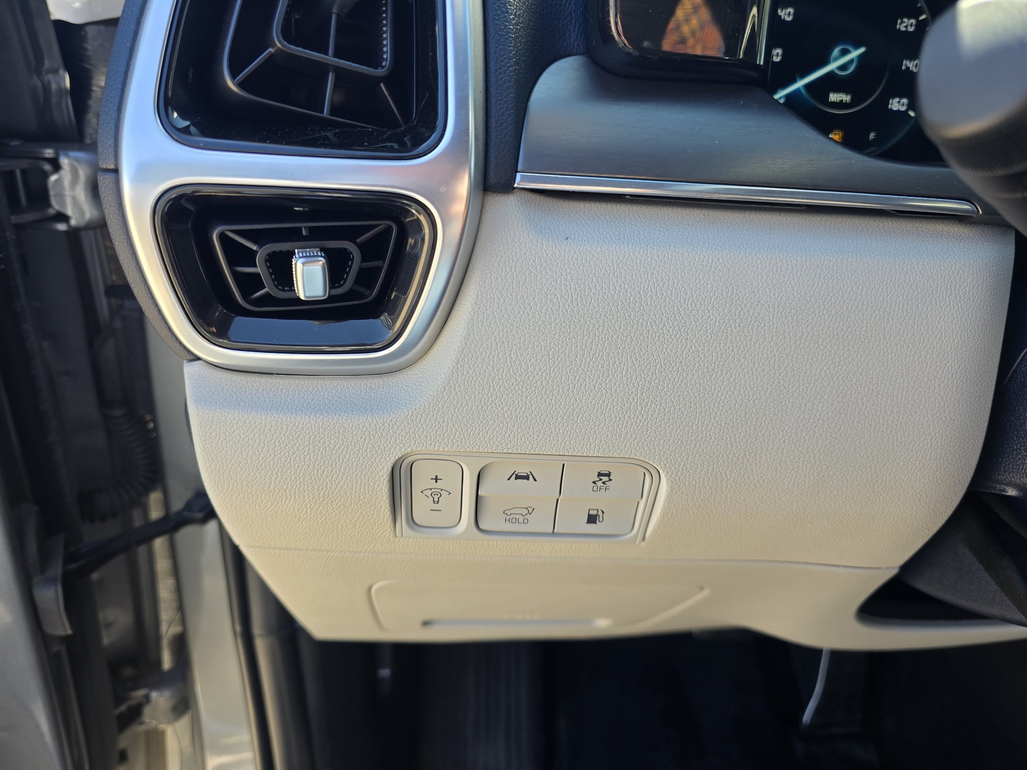 Used 2023 Kia Sorento SX Prestige AWD/4WD image 19