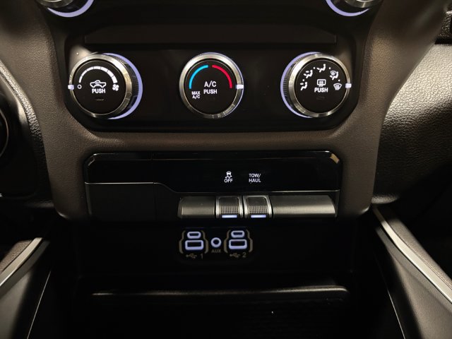 Used 2020 RAM 1500 Big Horn AWD/4WD image 21
