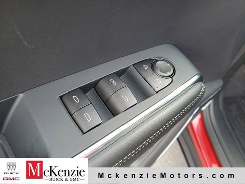 New 2026 GMC Acadia Elevation w/ Elevation Premium Package FWD image 9